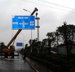 江西道路标志杆